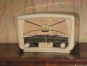 Poste radio face avant